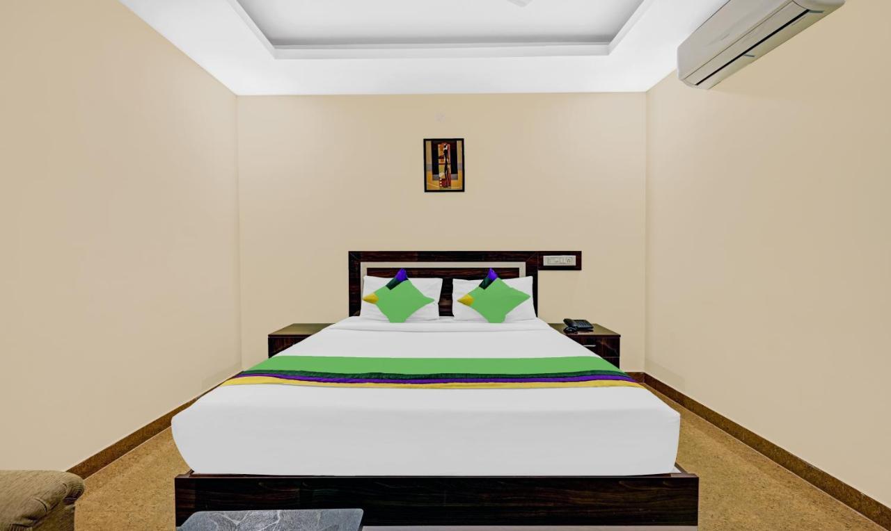 Collection O Royal Suites Bangalore Exterior photo